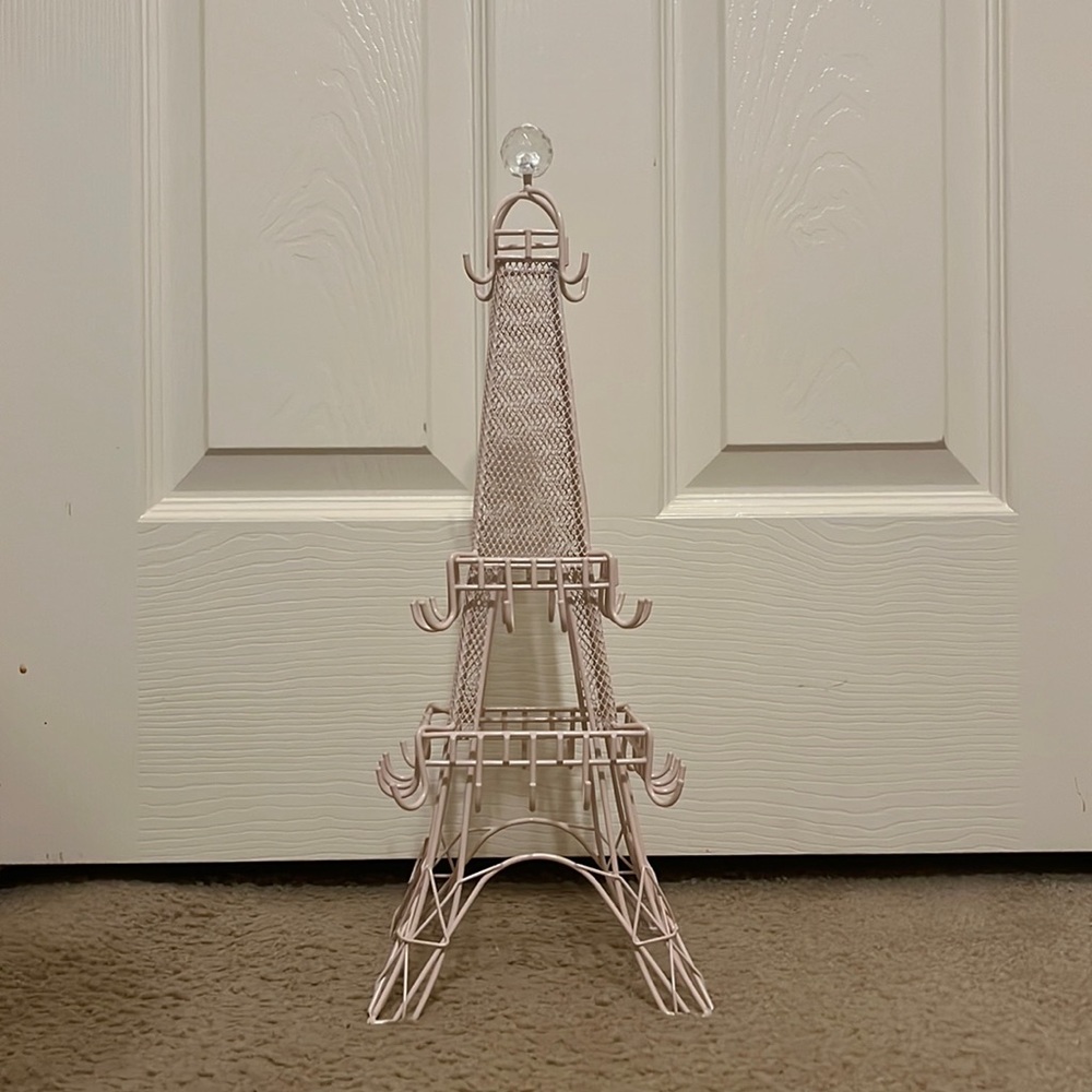 Eiffel Tower Jewelry Holder
